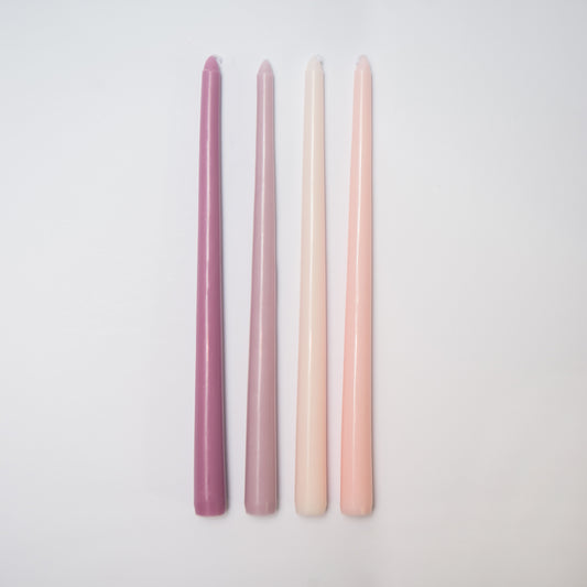Pereinančių rožinių atspalvių žvakių CLASSY rinkinys (4 vnt.)